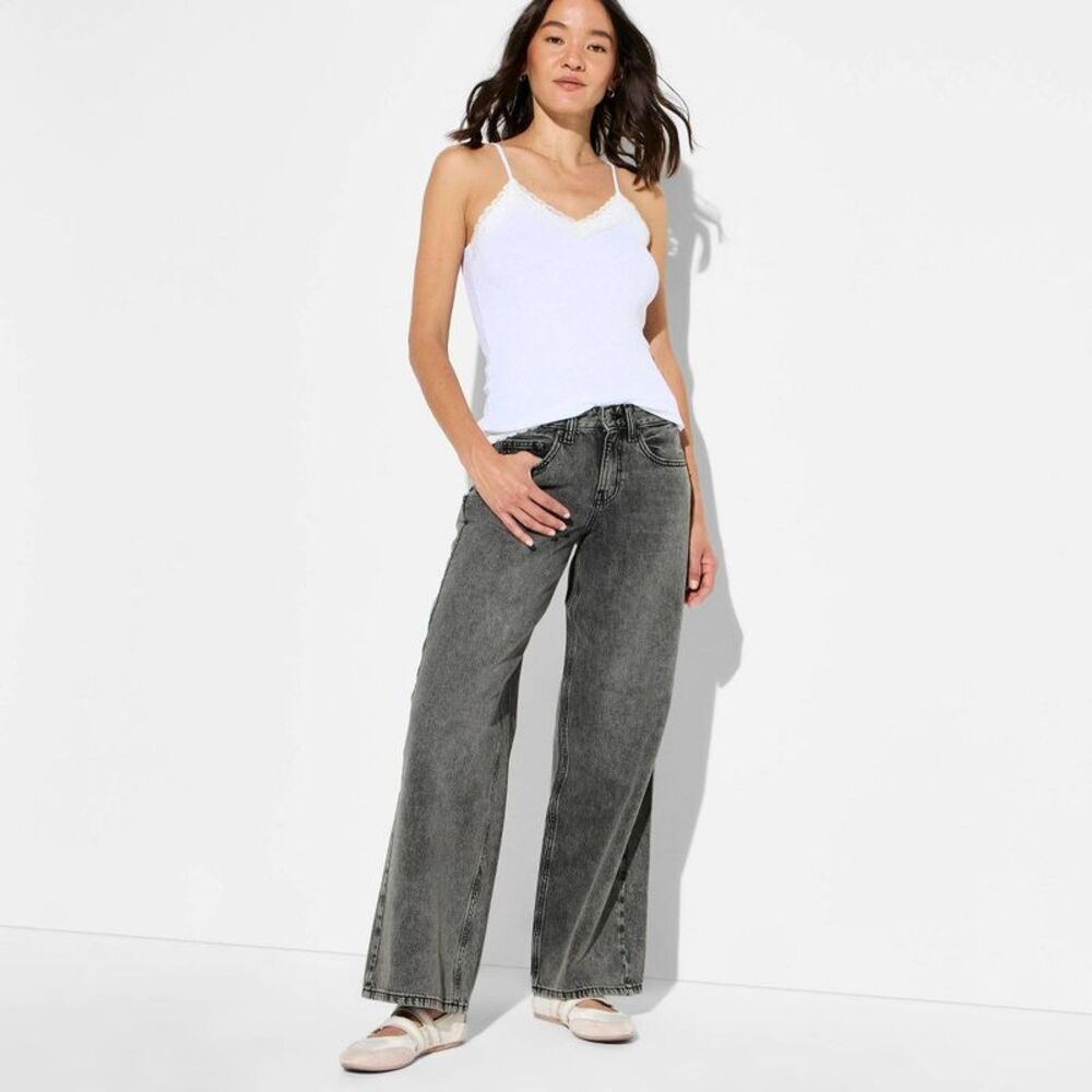Women's Ultra Low-Rise Baggy Jeans - Medium Wash | Floral Print Waistband 2
